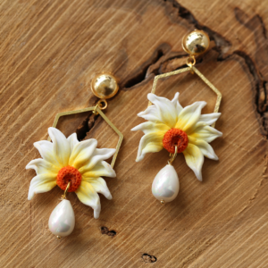 White yellow Daisy flower Earrings with pearl drops