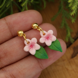 Tiny Simple Flower Leaf Earrings